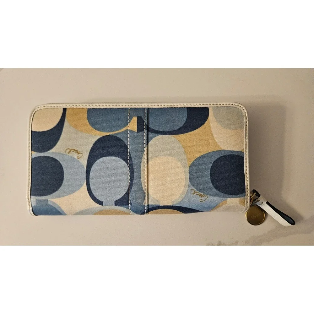Coach Wallet Women OS Blue Cream Excellent Optic Signature C Zip 41222